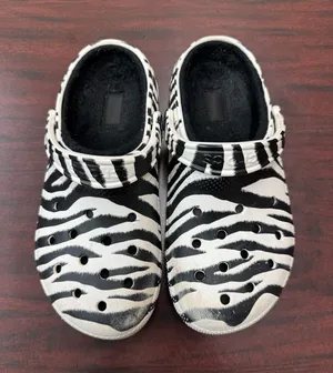 Crocs Zebra Print Lined Clogs Size Womens 9 thumbnail 1