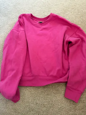 Universal Threads Pink crewneck thumbnail 1