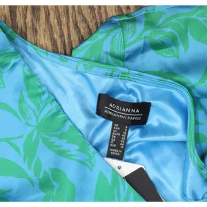 Adrianna By Adrianna Papell Neck Floral-Print Smocked-Waist Dress Blue / Green 8 thumbnail 4