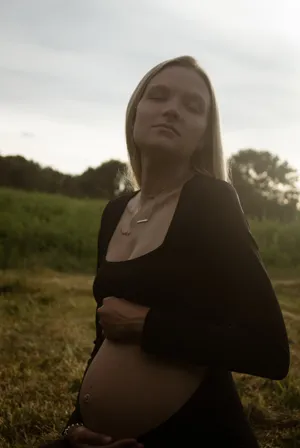 Amazon Maternity dress thumbnail 3