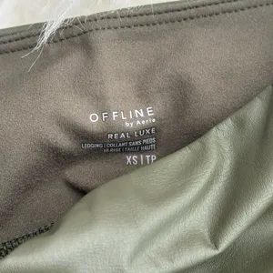 OFFLINE by Aerie Faux Leather High-Waisted Leggings Olive Green Size XS thumbnail 5