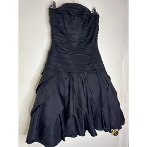 VTG 80s Tadashi Shoji Black Strapless Ruched & Ruffled Cocktail Dress Size 6 USA thumbnail 3