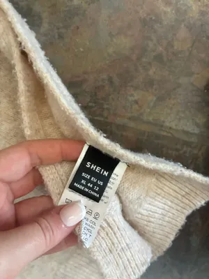 SHEIN cream sleeveless sweater  thumbnail 4