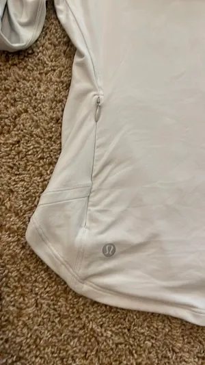 Lululemon Top thumbnail 5