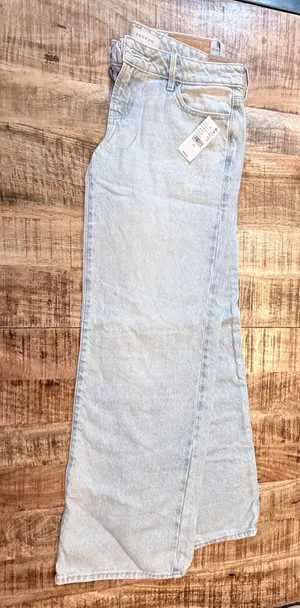 PacSun Jeans Low-Rise Wide-Leg Girlfriend 25 thumbnail 1
