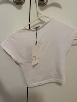 ZARA White Tee Cropped Short Sleeve thumbnail 2