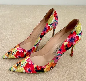 Manolo Blahnik BB Pumps Heels Women’s 39.5 9.5 Floral Stiletto Pink Red Satin thumbnail 1