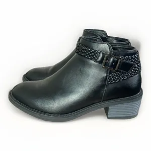 Jeossy Women's Faux Leather Ankle Boots Zipper Casual size 8 NRK23022 thumbnail 2