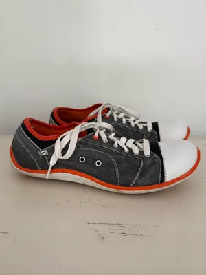 Retro Style Zero Drop Barefoot Style Two-Tone Sneakers "Granola" Women’s Size 9 thumbnail 2