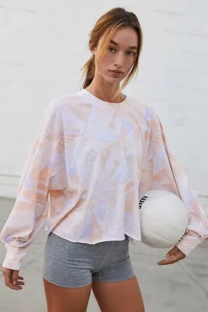 FP Movement Printed Inspire Layer Long Sleeve Crop Top NWT Size M thumbnail 1