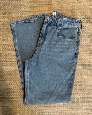 Abercrombie High-Rise Relaxed 90s Curve Love thumbnail 1