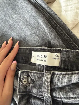 Hollister Jeans thumbnail 2