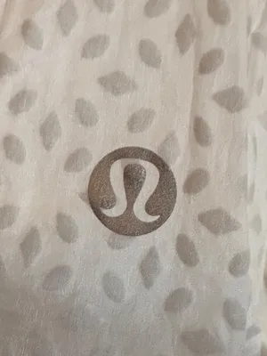 Lululemon Find Your Flock white with clear nylon overlay shorts. SZ 10 thumbnail 4