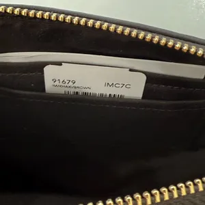 Coach Zip Top Crossbody Purse in Signature Canvas 91679 NWOT thumbnail 11