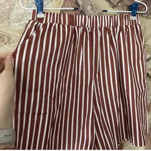 Commense Stripe Three Piece Shorts Set size Medium Brown thumbnail 3
