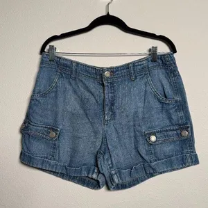 Classic Blue Granola Girl Denim Cargo Shorts Size 12/Large thumbnail 1