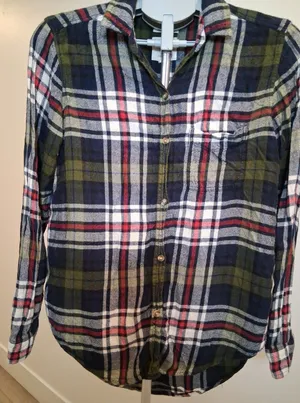 American Eagle Ahh-Mazingly Soft Flannel Button Up Shirt Women's Medium Plaid thumbnail 1