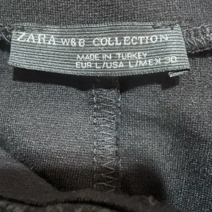 Zara W&B Collection Black Skinny Ankle Pants with Textured Panel Size Large thumbnail 6