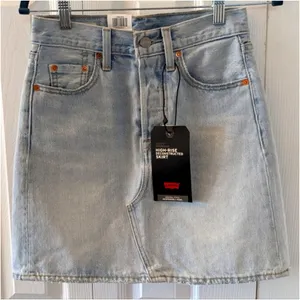Levi's Light Blue Denim Midi Skirt thumbnail 1