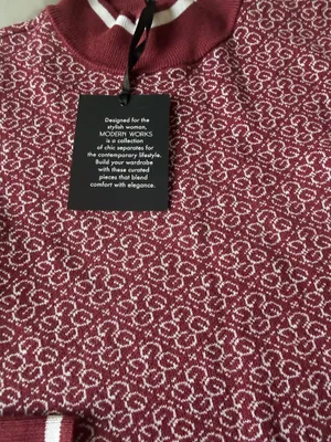 GUESS Modern Works Women’s Mock Neck Sweater Burgundy White Size M NWT thumbnail 6