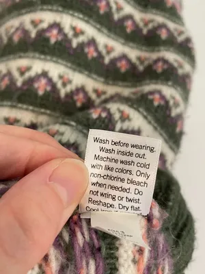 CROFT & BARROW Extra Cozy Sweater Olive Green White Fair Isle Geometric Hearts M thumbnail 13