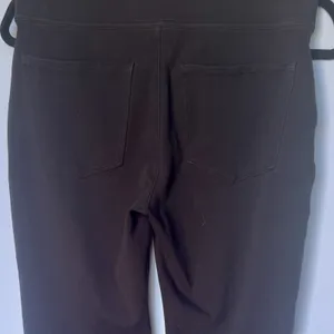 Duluth Trading NoGA Naturale Pants Women's S x 29 Black Stretch Pull On thumbnail 3