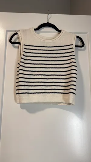 Moon & Madison Knit Tank thumbnail 2