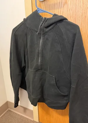 Lululemon Scuba thumbnail 1