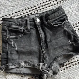 Tilly's RSQ Dark Gray Distressed Jean Shorts thumbnail 2