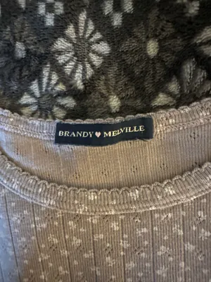 Brandy Melville Long Sleeve Top thumbnail 2