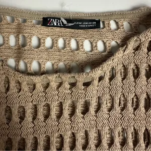 Zara Classic Open Knit Boho Crochet Lined Midi Length Dress in Tan Size Medium thumbnail 7