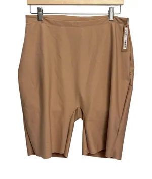 New SKIMS Body Butt Enhancing Short Clay Beige Shapewear size 2X BO-SHO-5939W thumbnail 1