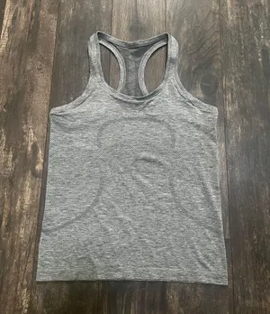Lululemon tank thumbnail 1
