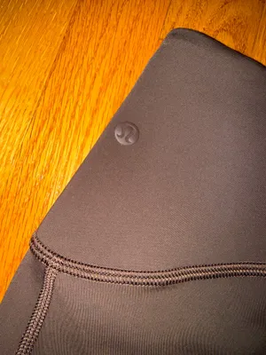 Lululemon High-Rise Align thumbnail 4