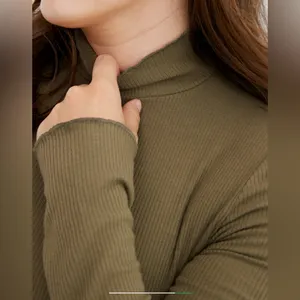 NWT Aerie Long Sleeve Cropped Mock Neck T-Shirt thumbnail 3
