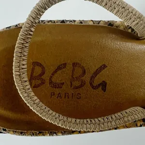 BCBG Vintage Y2K Snakeskin Print Embossed Leather Slingback Heels Shoe Women 8.5 thumbnail 11