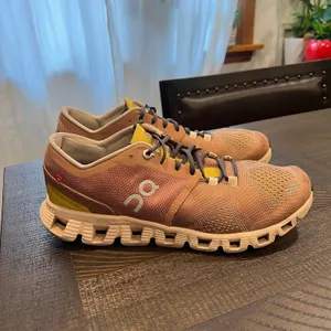 On cloud X brown running shoes for women 8.5 thumbnail 11