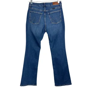 NWT Wrangler High Rise Bold Boot Jeans Sz 5/6 Medium Wash Bootcut thumbnail 5