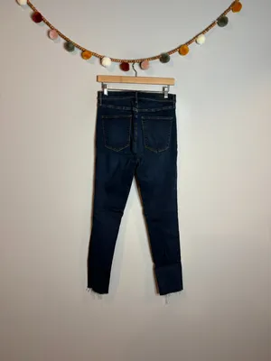 Abercrombie & Fitch Ultra High Rise Super Skinny jeans thumbnail 4