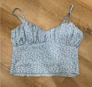 Princess Polly Floral Top Crop thumbnail 1
