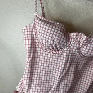 Solid & Striped Gingham High Leg Cheeky Balconette One piece Swimsuit NEW MEDIUM thumbnail 3