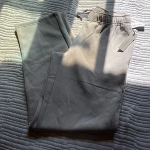 Aritzia The Group by Babaton Smooth Plush Sequence Pant thumbnail 3