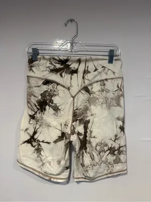 Balance Athletica Tie-Dye High-Waist Bike Shorts in Cream & Brown thumbnail 3