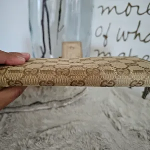 GUCCI GG Abbey D-Ring Long Wallet thumbnail 3