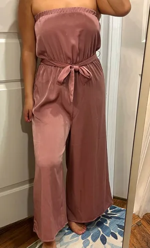 NWT Charlotte Russe Strapless Mauve Satin Wide Leg Cropped Jumpsuit - Medium thumbnail 1
