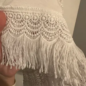 POL Ivory Lace Fringe Cami thumbnail 2