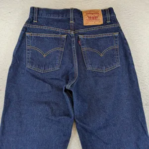 Vintage Y2K Levis 550 Relaxed Fit Tapered Leg High Rise Dark Wash Made in USA 6 thumbnail 5