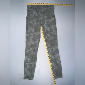 Spanx Camo Jeggings thumbnail 5