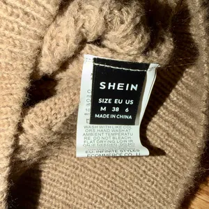 SHEIN Taupe Cable Knit Oversized Turtleneck Sweater M thumbnail 4