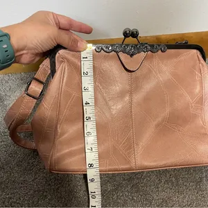 Pink Faux Leather Kiss‎ Lock Shoulder Bag with adjustable straps thumbnail 8